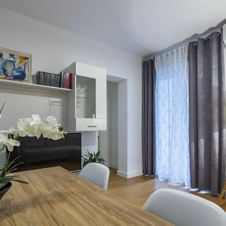 Luxury Apartment Lionessa Split Exterior photo